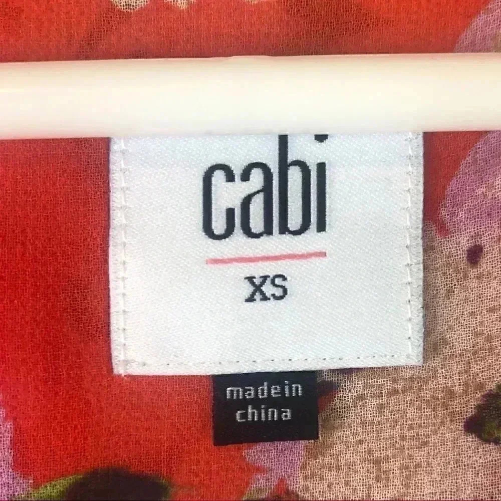 Women's CAbi Cold Shoulder Floral Lush Blouse XS - Picture 3 of 10
